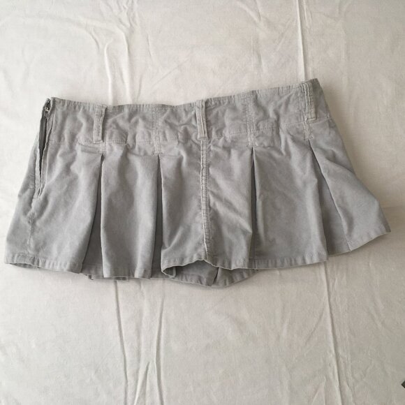 Free People Micro Mini Pleated Corduroy Skort in Gray Size 12 - Picture 4 of 16